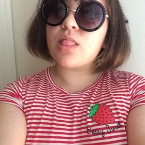 Meet your Posher, Nikki